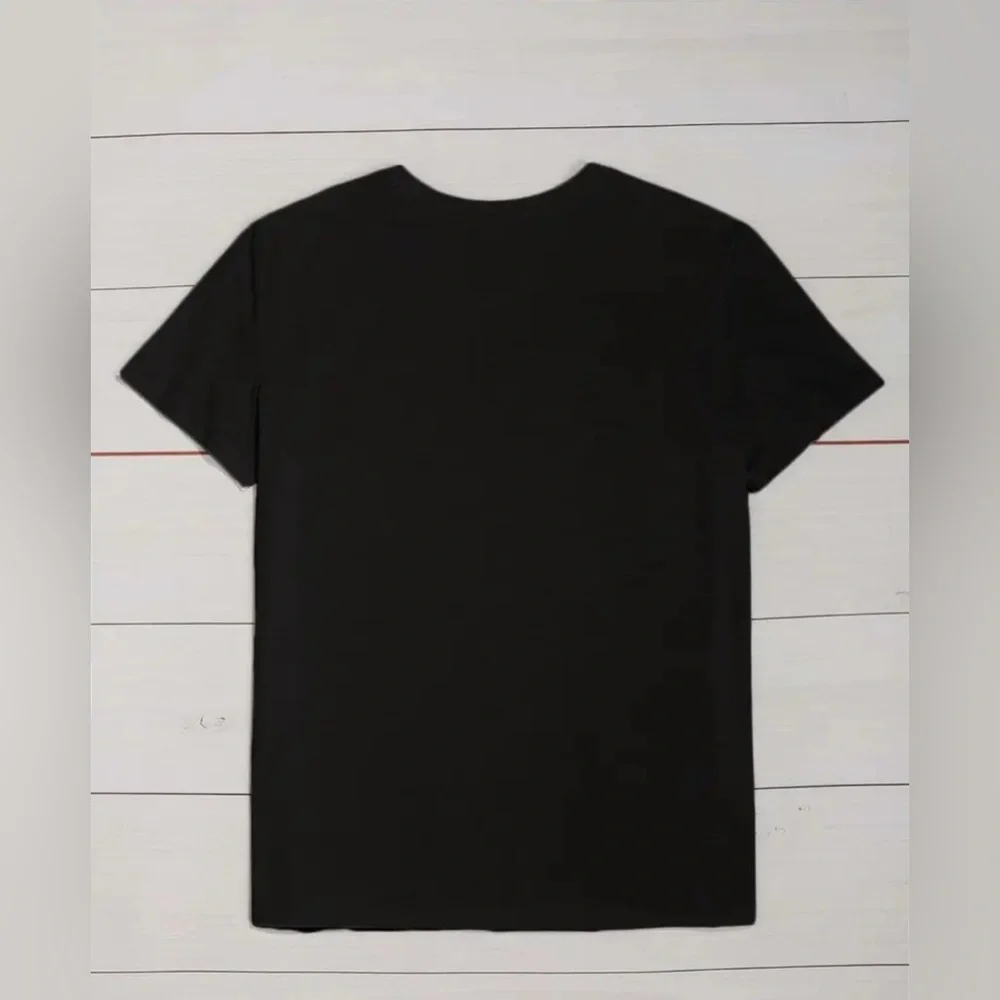 Graphic Tee Women’s Black - Coffee and Thrift Store NIP - Picture 2 of 3